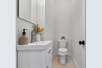 19 Thomas Park #1, Boston, MA 02127 - Photo 22
