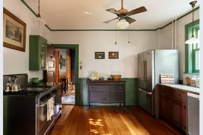 3 Moultrie St, Boston, MA 02124 - Photo 8