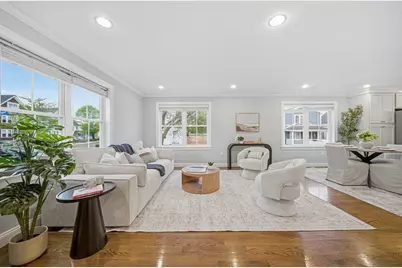305 Lynn St, Malden, MA 02148 - Photo 8