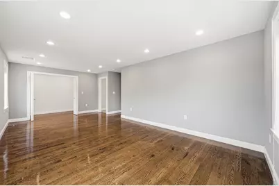 305 Lynn St, Malden, MA 02148 - Photo 14