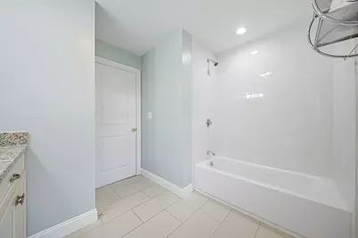 305 Lynn St, Malden, MA 02148 - Photo 34
