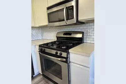 74 Tennis Plaza Road #38, Dracut, MA 01826 - Photo 10