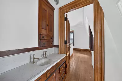 533 Locust St #7, Fall River, MA 02720 - Photo 8