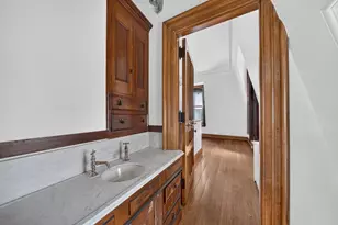 533 Locust St, Fall River, MA 02720 - Photo 8