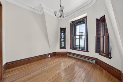 533 Locust St #7, Fall River, MA 02720 - Photo 12