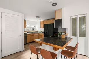 24 New Haven St, Boston, MA 02132 - Photo 8