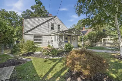 1533 Morton Avenue, New Bedford, MA 02745 - Photo 2
