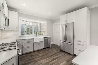 26 Hinckley St #1, Boston, MA 02125 - Photo 2