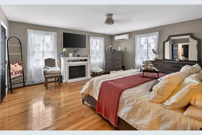 17 Montgomery St, Fall River, MA 02720 - Photo 24