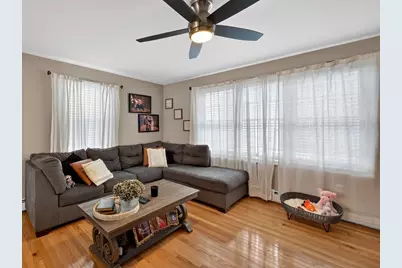 17 Montgomery St, Fall River, MA 02720 - Photo 12