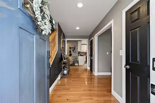 17 Montgomery St, Fall River, MA 02720 - Photo 8