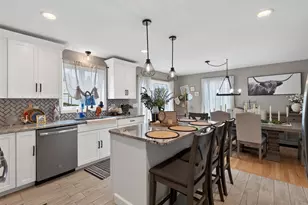 17 Montgomery St, Fall River, MA 02720 - Photo 18