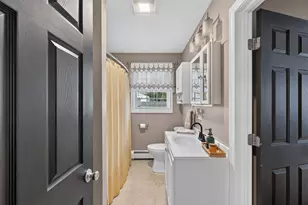 17 Montgomery St, Fall River, MA 02720 - Photo 28