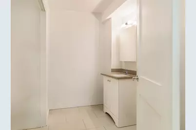 5 N Margin St #2, Boston, MA 02113 - Photo 4