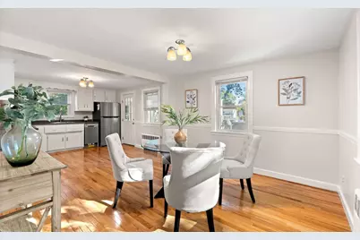 27 Sycamore Road, Melrose, MA 02176 - Photo 14