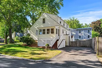 27 Sycamore Road, Melrose, MA 02176 - Photo 4