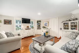 4 South St, Rockport, MA 01966 - Photo 12