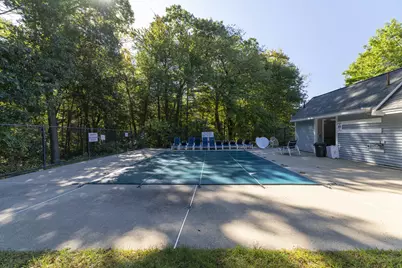 21 Treetop Ct #21, Burlington, MA 01803 - Photo 38