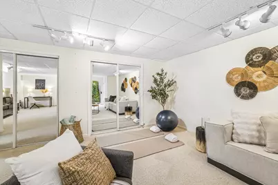 21 Treetop Ct #21, Burlington, MA 01803 - Photo 28