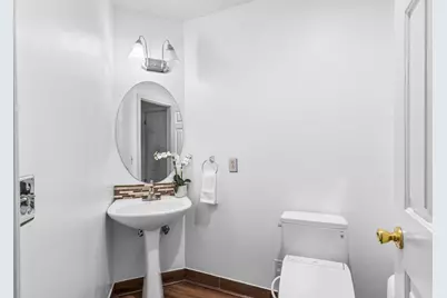 21 Treetop Ct #21, Burlington, MA 01803 - Photo 14