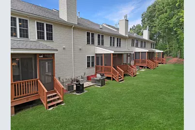 35 Belgian Ln #35, Leominster, MA 01453 - Photo 8