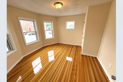 1096 North Shore Rd #1, Revere, MA 02151 - Photo 2