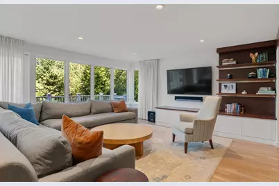 15 Wedgwood Rd, Wellesley, MA 02481 - Photo 4