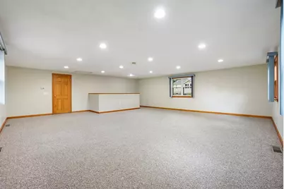 7 Stoney Brook Ln, Milford, MA 01757 - Photo 14