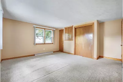 7 Stoney Brook Ln, Milford, MA 01757 - Photo 16