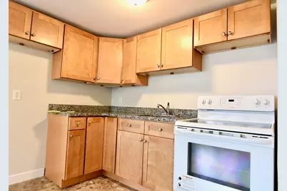 90 E Squantum #4, Quincy, MA 02171 - Photo 8
