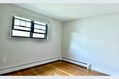 90 E Squantum #4, Quincy, MA 02171 - Photo 12