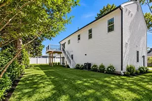 187 Pitman St, New Bedford, MA 02746 - Photo 32