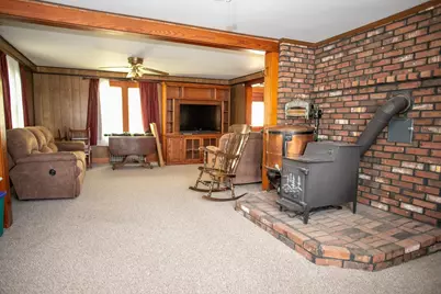 202 Pierce St, Leominster, MA 01453 - Photo 16
