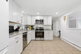 19 Capitol St, Methuen, MA 01844 - Photo 12