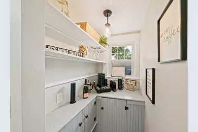 38 Sterling St, Braintree, MA 02184 - Photo 14