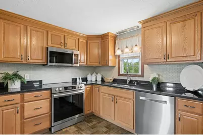 196 Eight Lots Rd, Sutton, MA 01590 - Photo 12