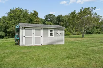 196 Eight Lots Rd, Sutton, MA 01590 - Photo 34