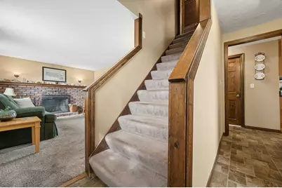 196 Eight Lots Rd, Sutton, MA 01590 - Photo 18