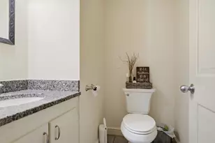 355 Tyler St, Dracut, MA 01826 - Photo 10