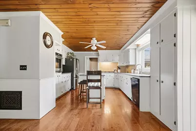 355 Tyler St, Dracut, MA 01826 - Photo 8
