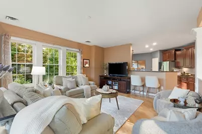 23 Augustus Court #2004, Reading, MA 01867 - Photo 2