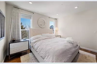 928 E Broadway #9, Boston, MA 02127 - Photo 28