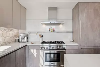 928 E Broadway #9, Boston, MA 02127 - Photo 16