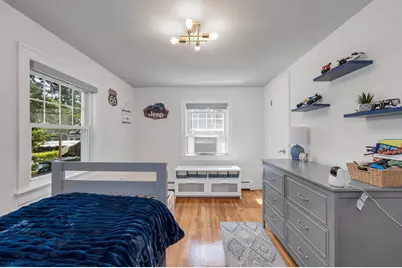 13 Cedar St, Chelmsford, MA 01863 - Photo 14