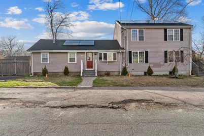 21 Dale Rd #B, Holbrook, MA 02343 - Photo 1