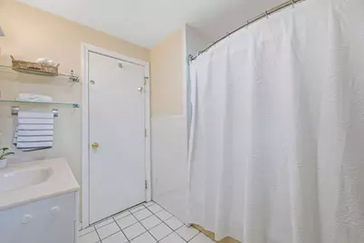 118-120 Edinboro St #118, Newton, MA 02460 - Photo 22