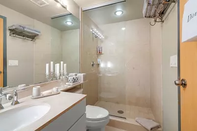 210 Lincoln Street #604, Boston, MA 02111 - Photo 30