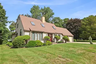 60 Lakewood Dr, Plymouth, MA 02360 - Photo 1