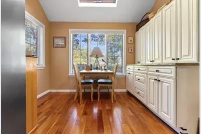 612 Essex Ave #5, Gloucester, MA 01930 - Photo 4