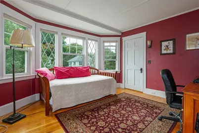 34 Fernwood Ave, Haverhill, MA 01835 - Photo 14